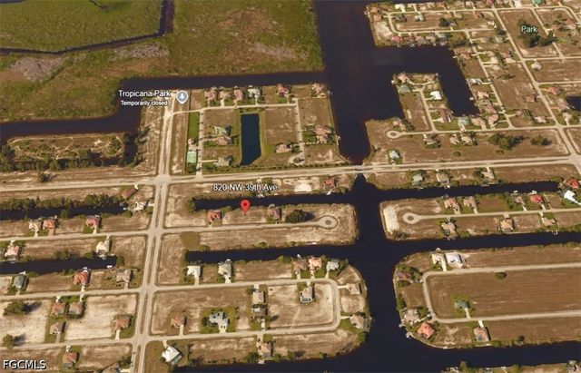 820 NW 39th AVE, Cape Coral, FL 33993