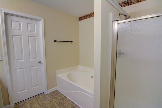 2189 Executive Drive, Duluth, GA 30096