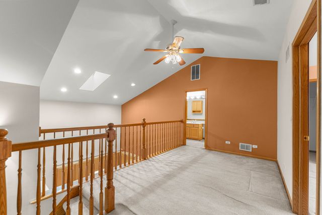 7035 168th Street, Tinley Park, IL 60477