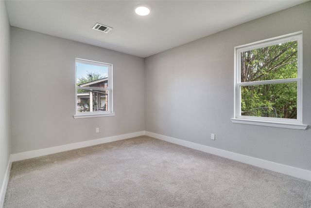 4 Sesame Place, Mesquite, TX 75149