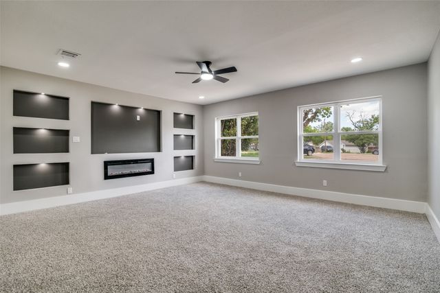 4 Sesame Place, Mesquite, TX 75149