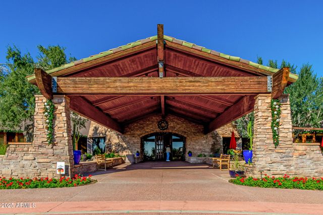 20802 N GRAYHAWK Drive 1091, Scottsdale, AZ 85255