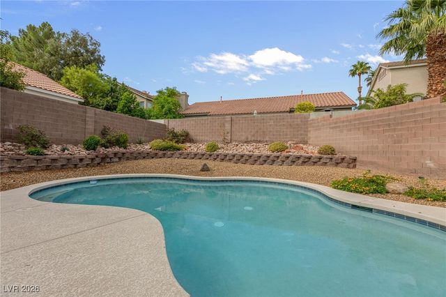 8009 Clock Tower Court, Las Vegas, NV 89117