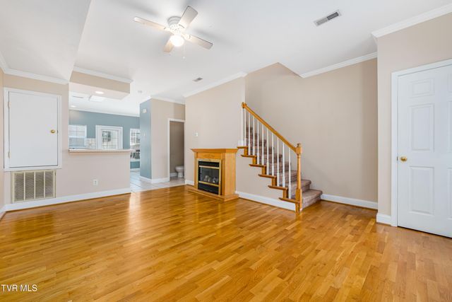 2305 South Greenwood Drive, 11, Johnson City, TN 37604