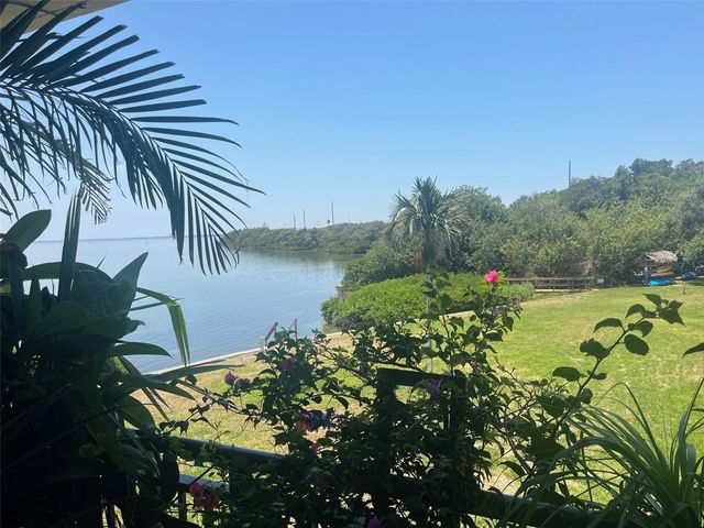 6372 PALMA DEL MAR BOULEVARD S 214, St Petersburg, FL 33715