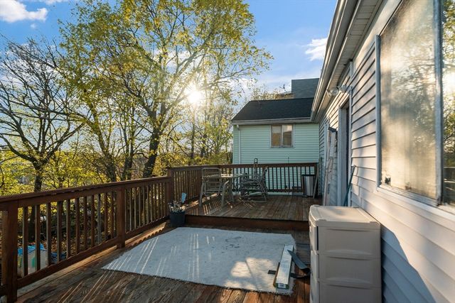 65 Harvard St, Everett, MA 02149