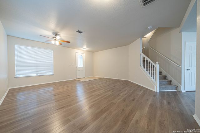 6807 Elmwood, Live Oak, TX 78233