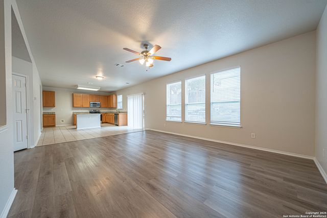 6807 Elmwood, Live Oak, TX 78233