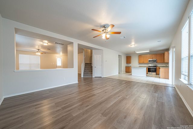 6807 Elmwood, Live Oak, TX 78233