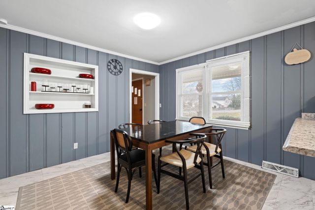 912 S Main Street, Greer, SC 29650