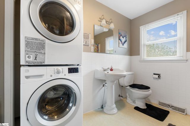 912 S Main Street, Greer, SC 29650