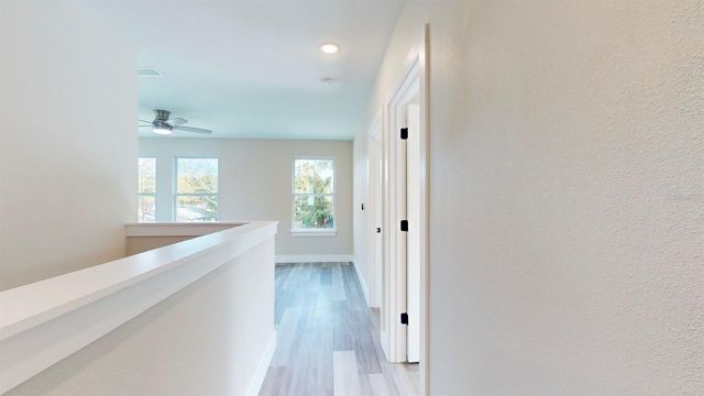 1919 30TH AVENUE N, St Petersburg, FL 33713