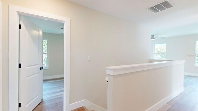 1919 30TH AVENUE N, St Petersburg, FL 33713