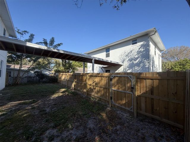 1919 30TH AVENUE N, St Petersburg, FL 33713