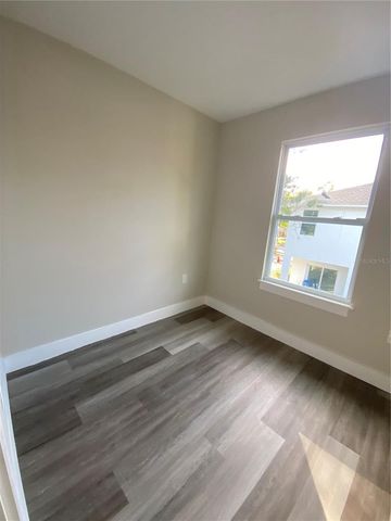 1919 30TH AVENUE N, St Petersburg, FL 33713