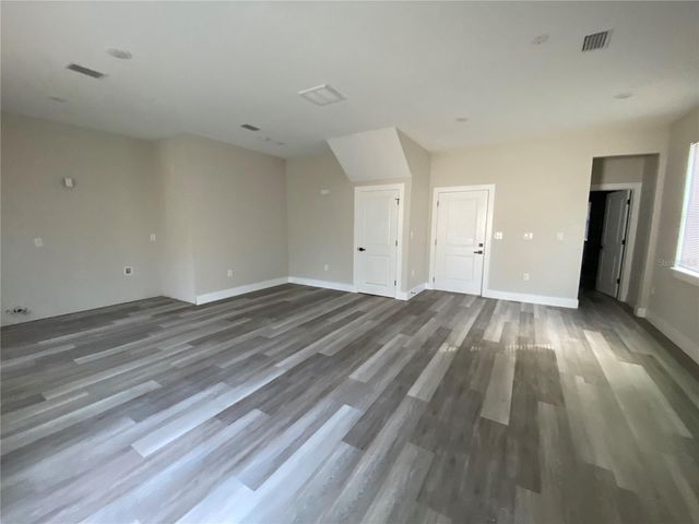 1919 30TH AVENUE N, St Petersburg, FL 33713