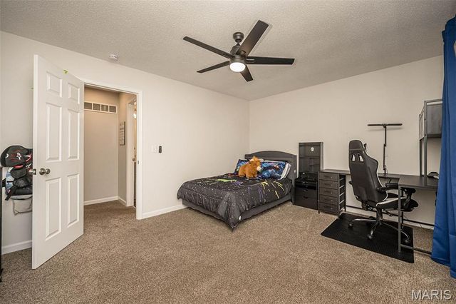 1308 Summergate Parkway, St Charles, MO 63303
