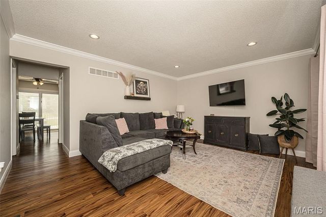 1308 Summergate Parkway, St Charles, MO 63303