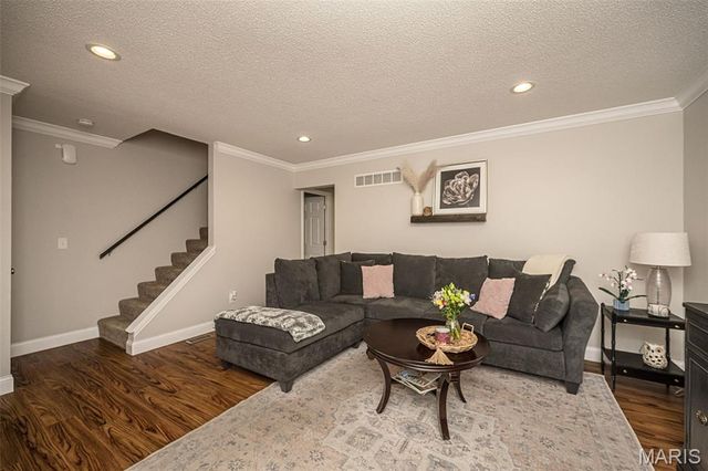 1308 Summergate Parkway, St Charles, MO 63303