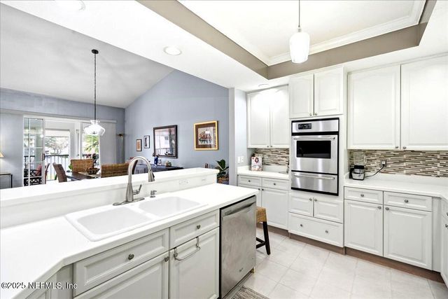 135 N CHAMPIONS Way 222, St. Augustine, FL 32092