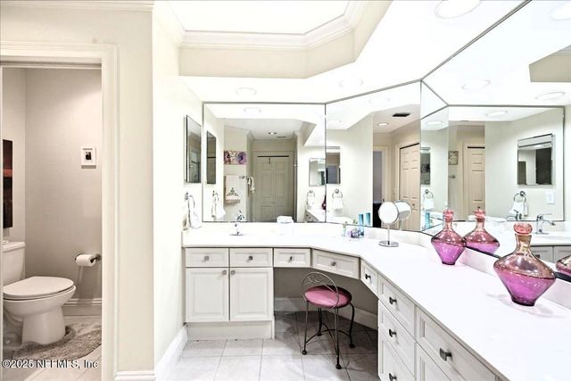 135 N CHAMPIONS Way 222, St. Augustine, FL 32092