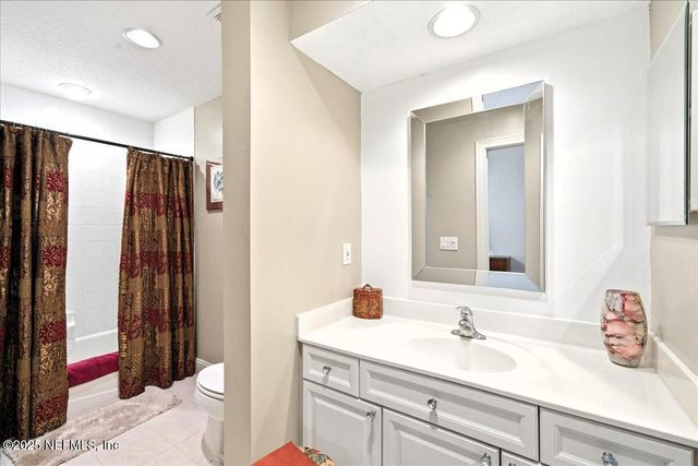 135 N CHAMPIONS Way 222, St. Augustine, FL 32092