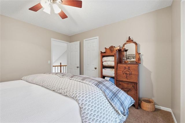 6114 W 157th Terrace, Overland Park, KS 66223