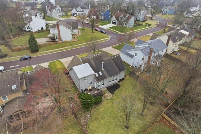 6114 W 157th Terrace, Overland Park, KS 66223