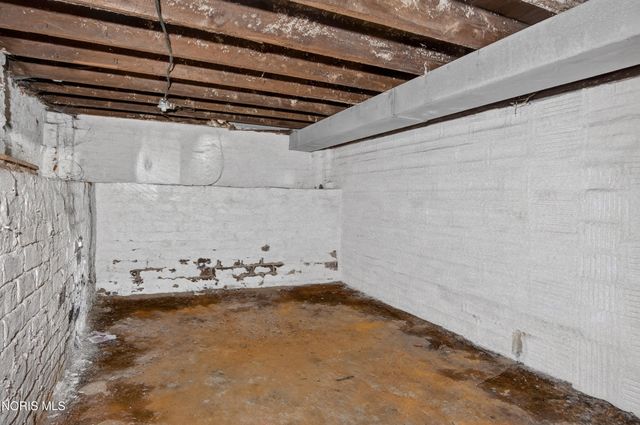 40 Magyar Street, Toledo, OH 43605