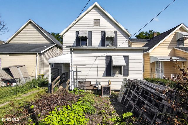 40 Magyar Street, Toledo, OH 43605
