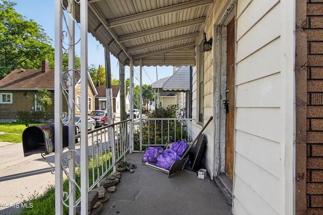 40 Magyar Street, Toledo, OH 43605