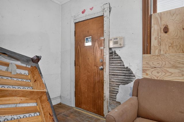 40 Magyar Street, Toledo, OH 43605