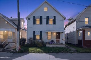 40 Magyar Street, Toledo, OH 43605