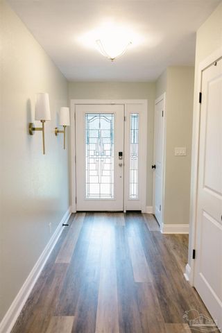 5580 Homewood Rd, Pensacola, FL 32504