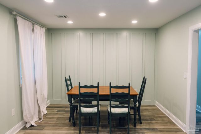 5580 Homewood Rd, Pensacola, FL 32504