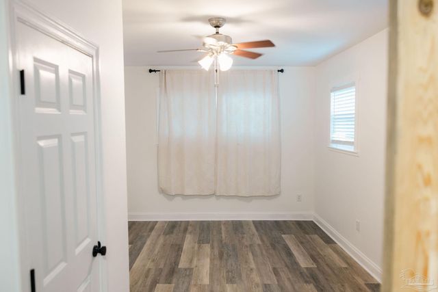 5580 Homewood Rd, Pensacola, FL 32504