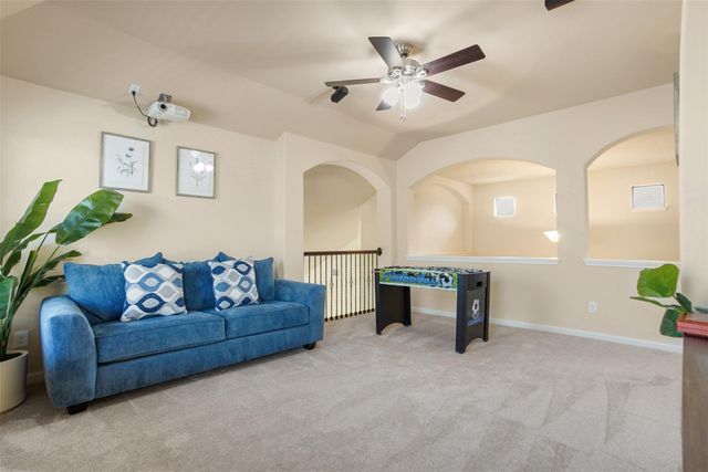 121 E Adelanta PL, Round Rock, TX 78681