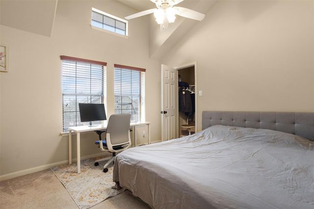 121 E Adelanta PL, Round Rock, TX 78681