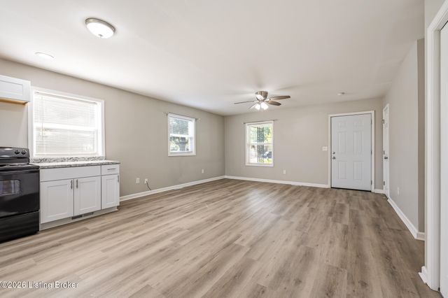 4909 Shasta Trail, Louisville, KY 40218