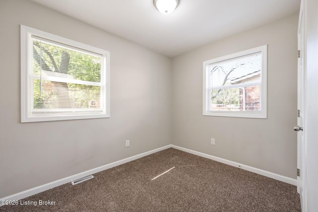 4909 Shasta Trail, Louisville, KY 40218