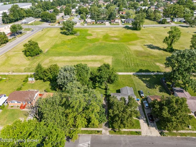 4909 Shasta Trail, Louisville, KY 40218