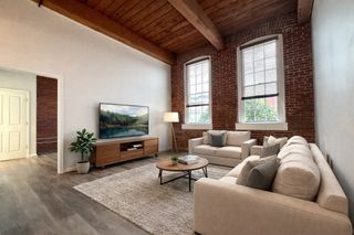 4 Bishop Street 112, Framingham, MA 01702