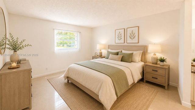 13000 SW 15th Ct 209U, Pembroke Pines, FL 33027