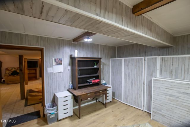 3770 Weaver Pike, Bristol, TN 37620