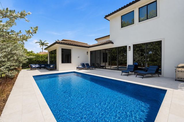 16075 Tuscany Estates Drive, Delray Beach, FL 33446