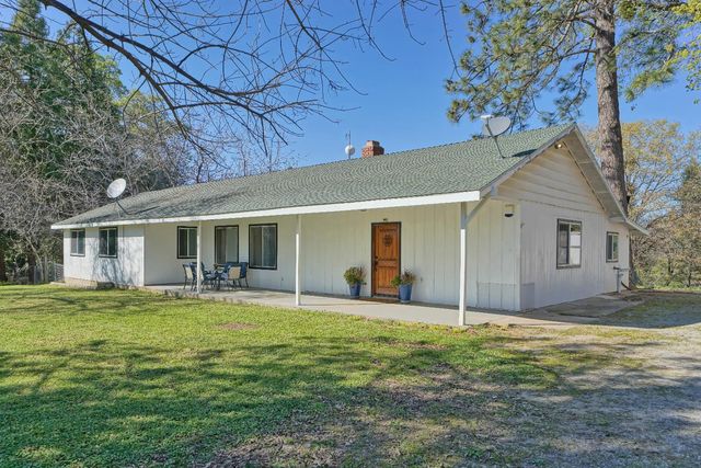 6261 Grizzly Flat Rd, Somerset, CA 95684