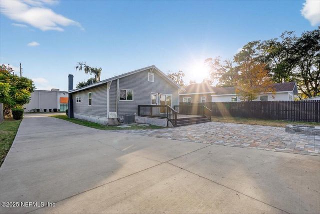 4423 SAN JUAN Avenue, Jacksonville, FL 32210