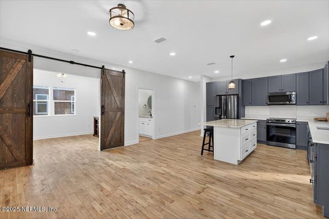 4423 SAN JUAN Avenue, Jacksonville, FL 32210