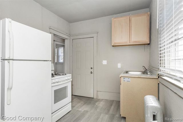 2362 Carson Street, Detroit, MI 48209