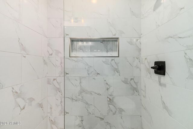 10914 W SARATOGA Circle, Sun City, AZ 85351